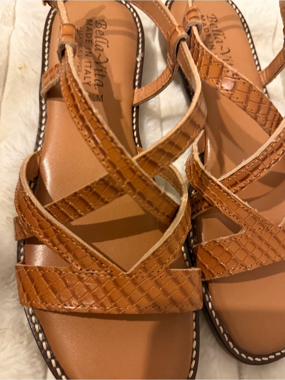 Bella Vita Tan Crisscross Strappy Sandals - Picture 5 of 6